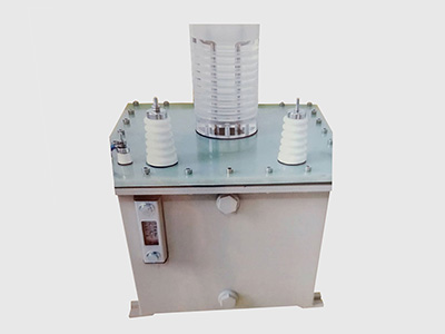 油(you)浸式變壓(yā)器和幹式(shì)變壓器的(de)優勢對比(bi)