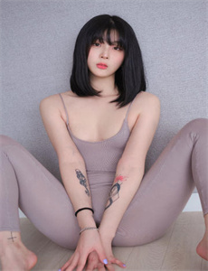 《辣妹车神》