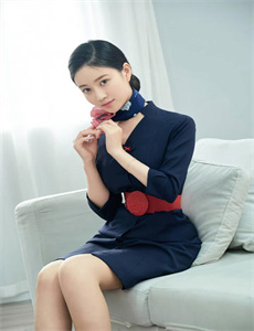 《日也干夜也爱在线视频》