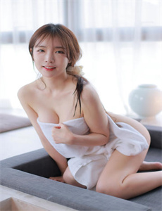 《山中真由美》