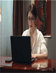 《在线视频国产大学生》