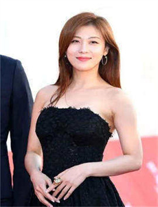 《年轻母亲1在线观看完》